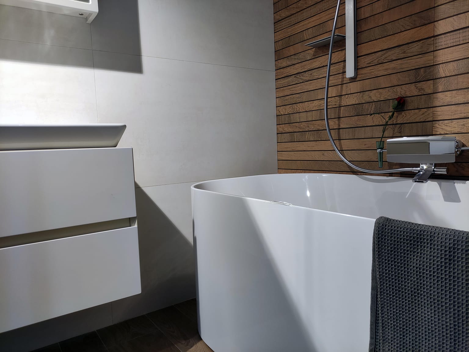 T Tiling kupaonica